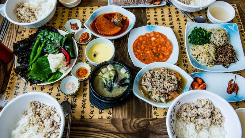 新手做餐饮加盟代理条件